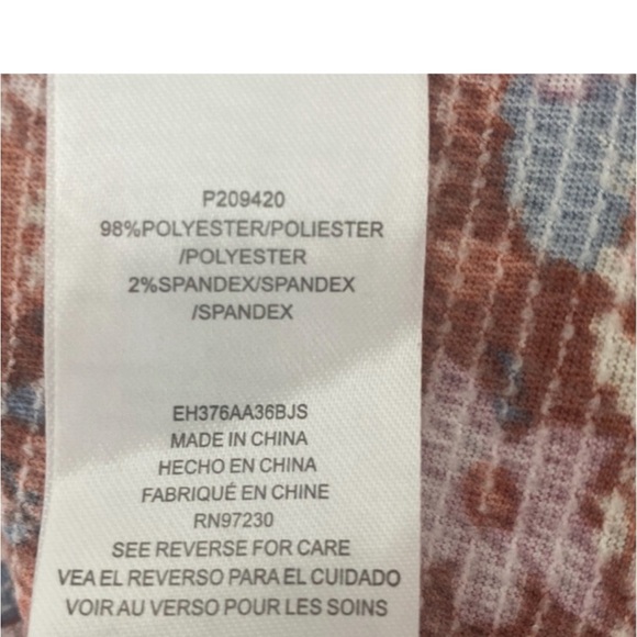 Steve Madden “burnt coral” floral V-neck Dress Size Medium. NWT - Picture 8 of 9